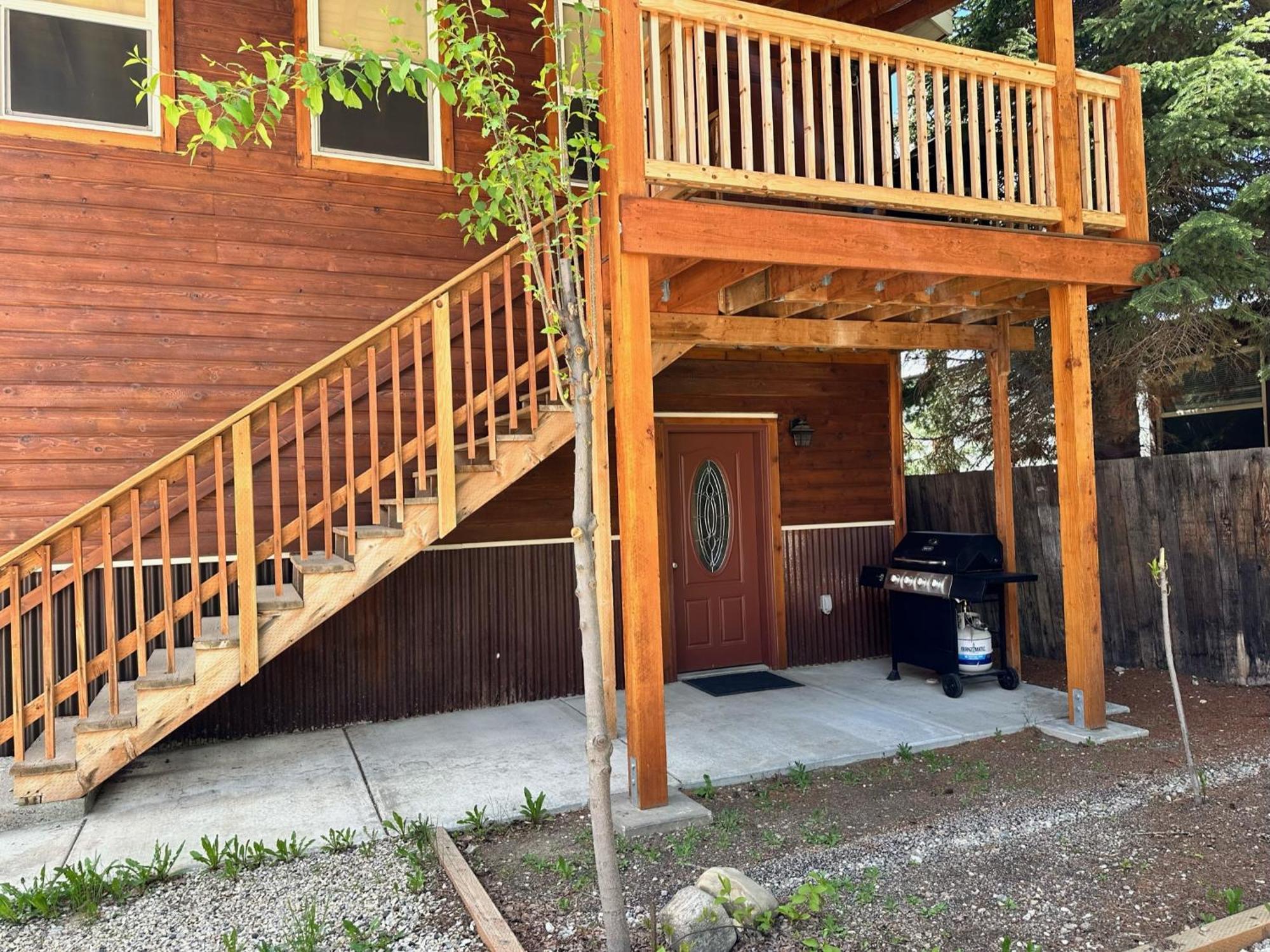 Yellowstone Cabins And Rv West Yellowstone Bagian luar foto
