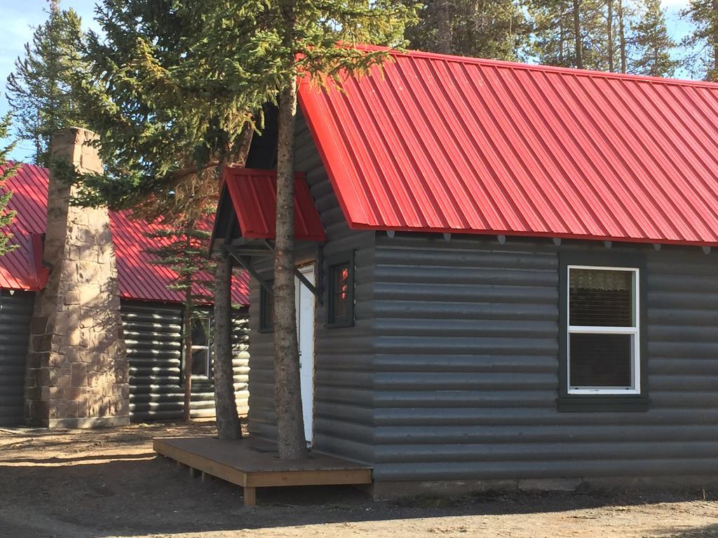 Yellowstone Cabins And Rv West Yellowstone Bagian luar foto
